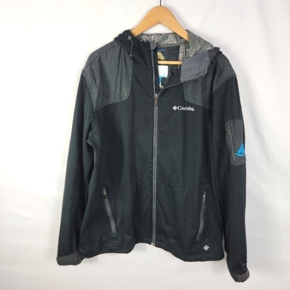 Womens XL Columbia Hardshell Jacket - Picture 1 of 5